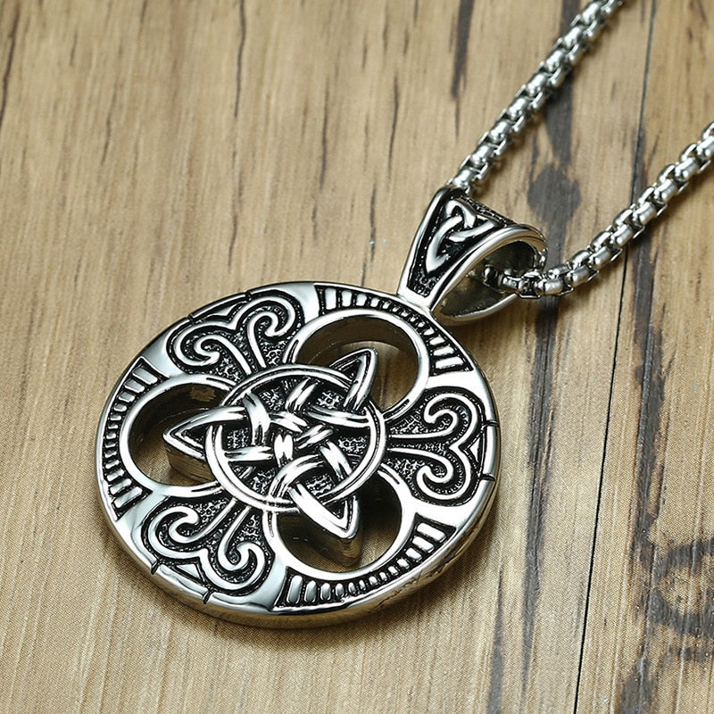 Men's Irish Celtic Triquetra Pendant Necklace